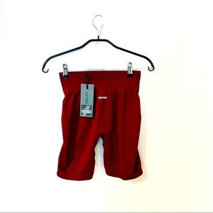 Oh Polly Bo+Tee CHANGE THE GAME
High Waist Biker Shorts, M, Burgundy